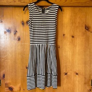 Adorable striped stretchy dress